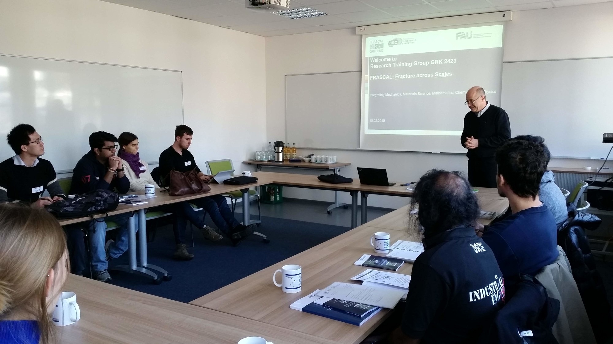 Zum Artikel "First joint meeting of the Research Training Group GRK 2423 FRASCAL"