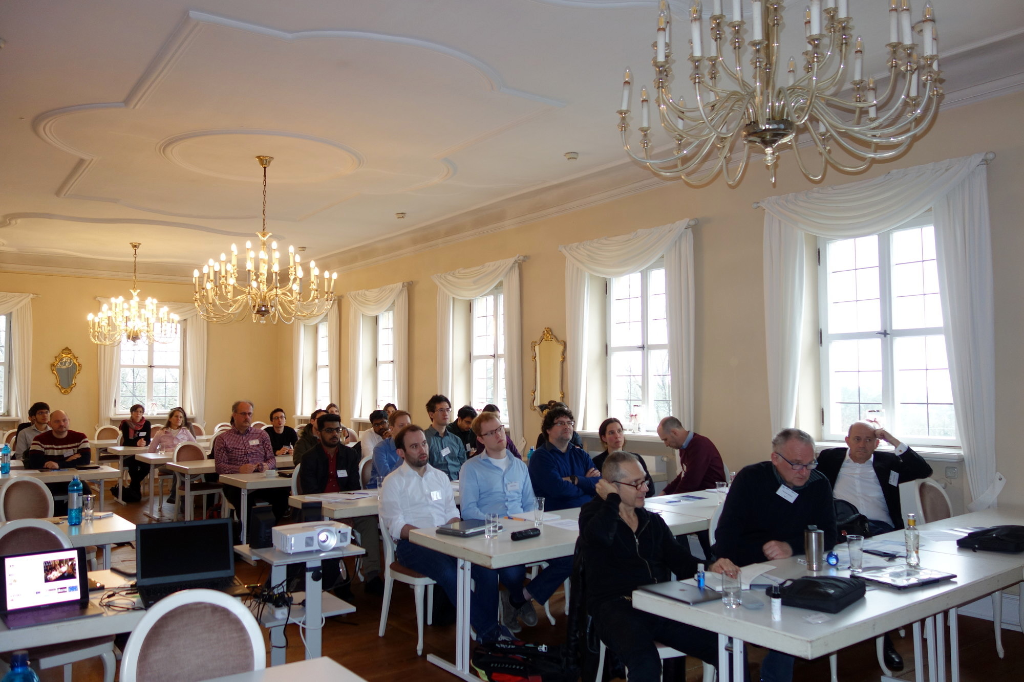 Audience at the 2nd Visitors Workshop of GRK 2423 FRASCAL in the "Barocksaal" of Schloss Atzelsberg