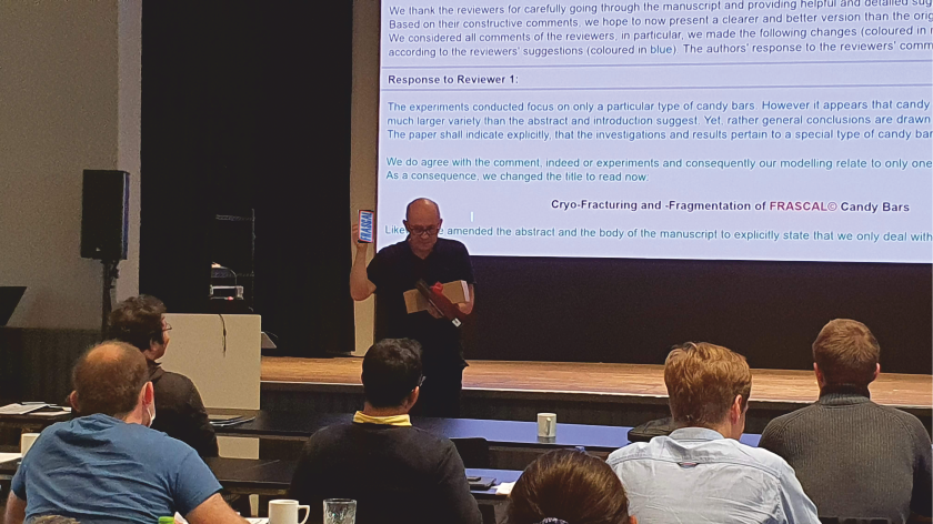Paul Steinmann presenting the FRASCAL candy bars