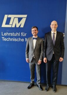 Zum Artikel "Defense of Maximilian Ries’s doctoral thesis"